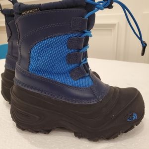 The northface Allentown IV tiddler snow/winter boots
